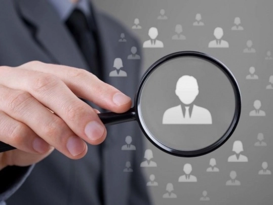 Иш ўринларининг белгиланган энг кам сони ҳисобига ишга жойлаштириш тартиби қандай?