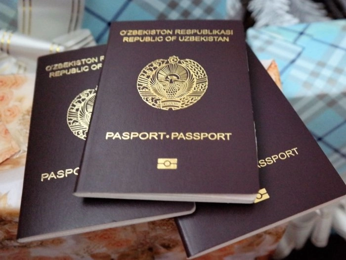 Ўзбекистон фуқароларининг хорижга чиқиш паспорти: расмийлаштириш жараёни ва ҳуқуқий кафолатлар