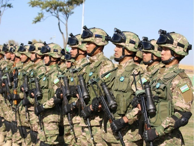 Ҳарбий хизматнинг қандай турлари бор?