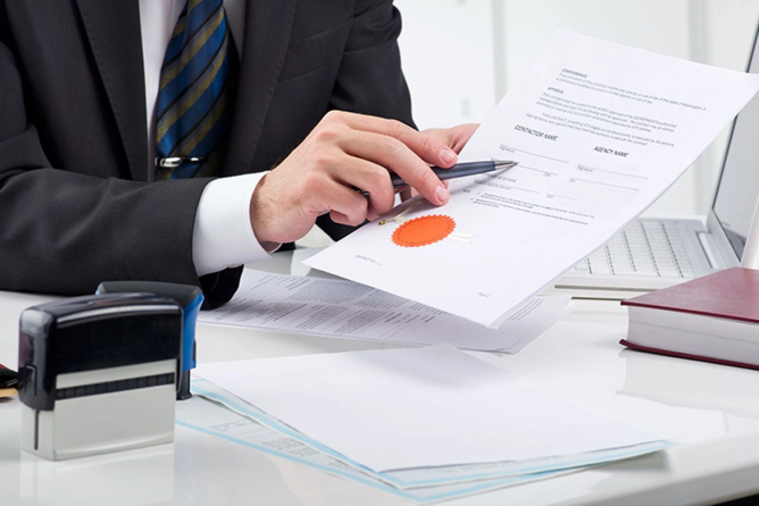 Нотариал ҳаракатлар учун паспорт ёки ID карта зарурми?