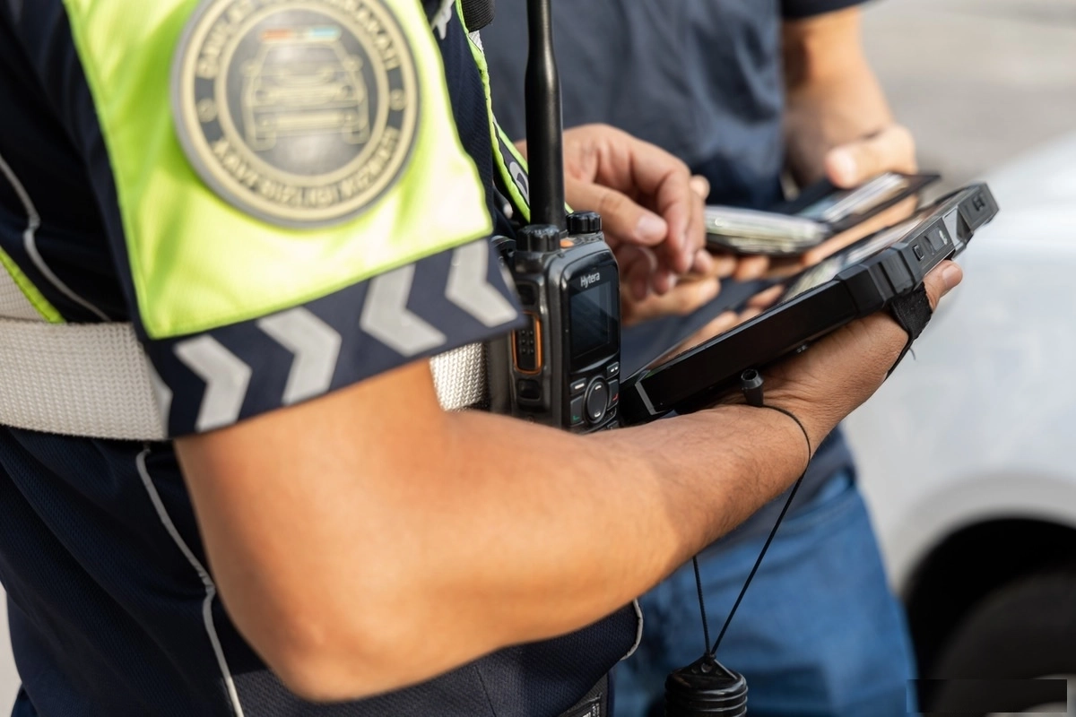 Махсус ҳуқуқдан маҳрум этиш тўғрисидаги қарорни ижро этиш