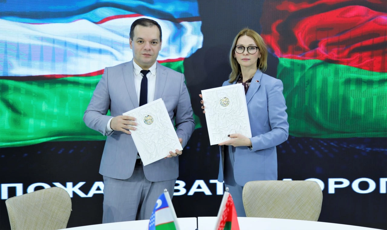 Ҳуқуқий ахборотни тарқатиш бўйича тажриба алмашинилди